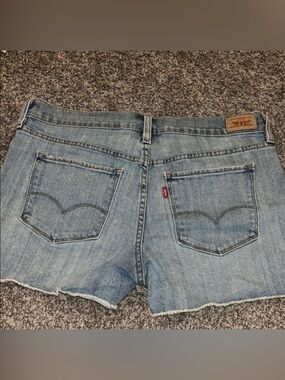 levi's • vintage cutoff denim shorts